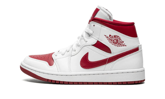 Nike Air Jordan 1 Mid Reverse Chicago